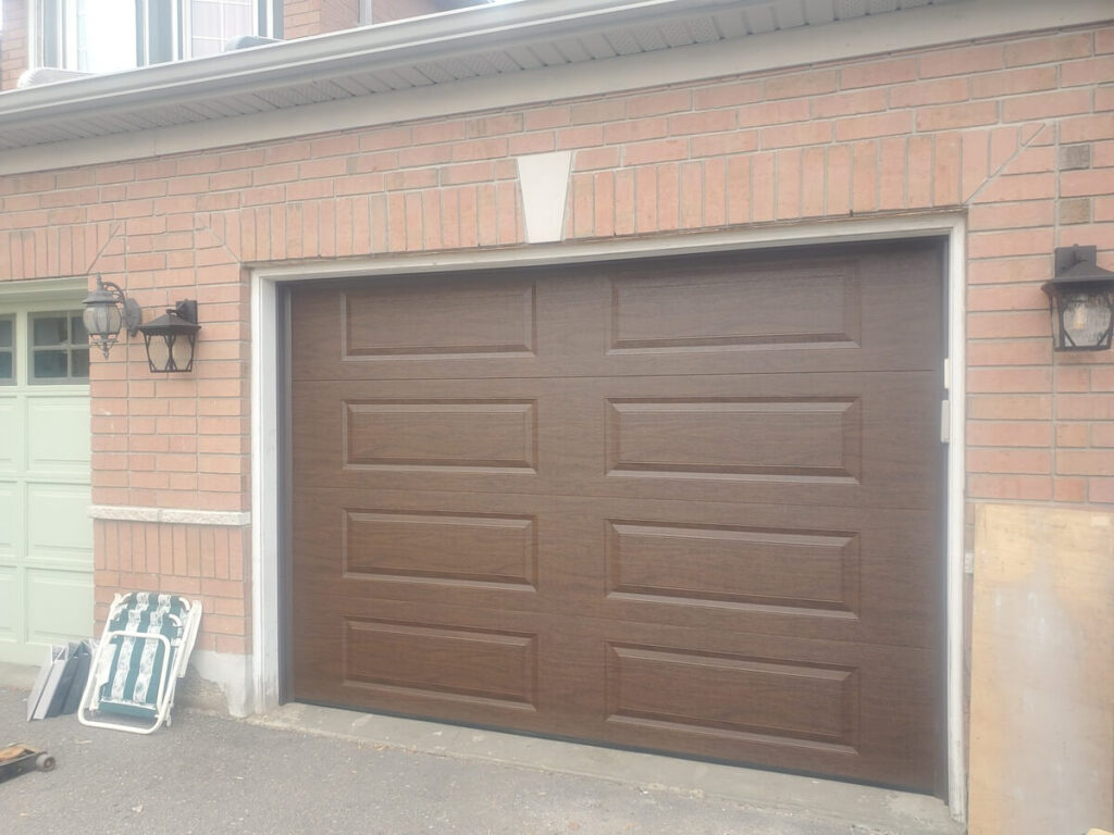 New garage door installation in Alliston Ontario by Yitav Garage Doors.