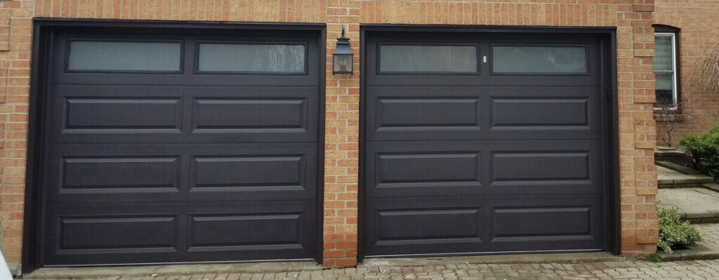 New garage door installation in Wasaga Beach Ontario by Yitav Garage Doors